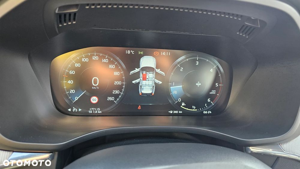 Volvo XC 60 D3 R-Design - 24