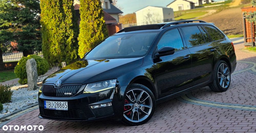 Skoda Octavia Combi 2.0 TDI DSG RS - 1