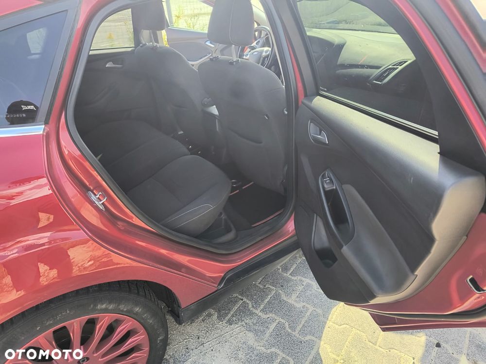 Ford Focus - 10