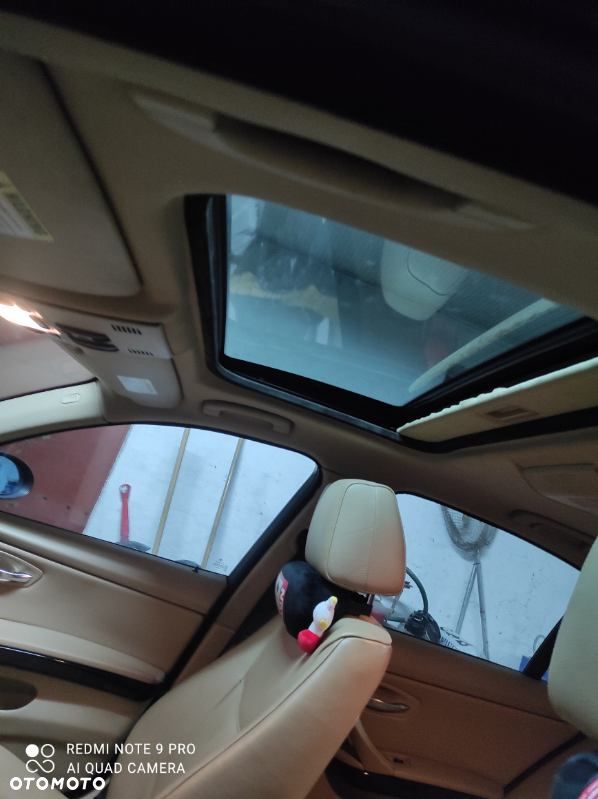 BMW Seria 3 335i - 10