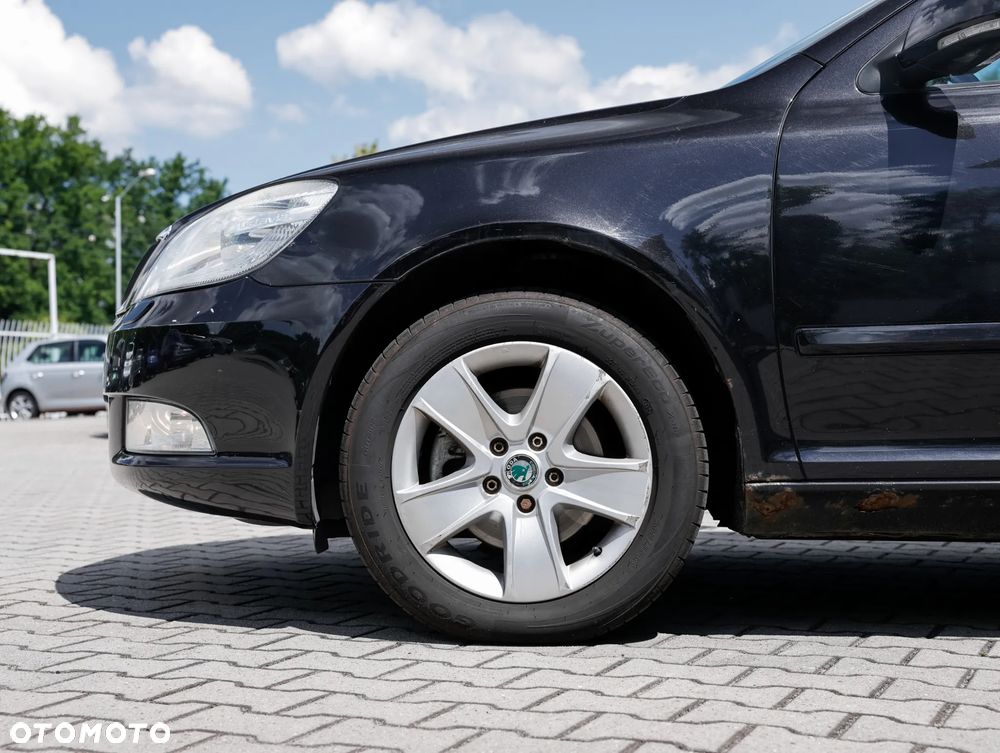 Skoda Octavia 1.8 TSI Ambiente - 5