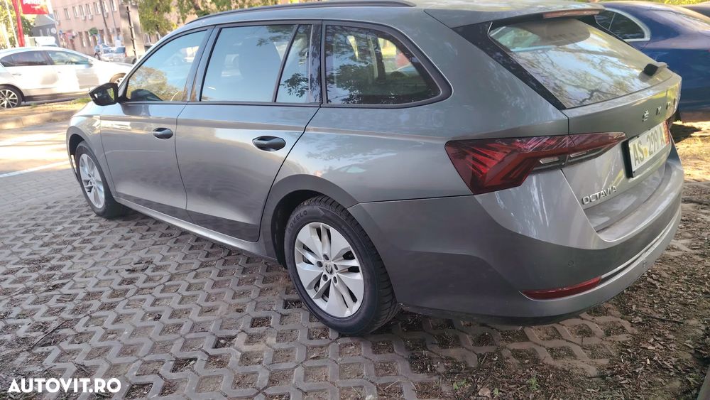 Skoda Octavia 2.0 TDI DSG Style - 9