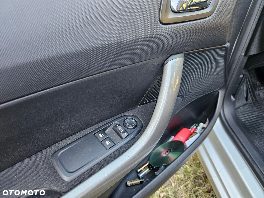 Peugeot 308 1.6 HDi Trendy - 10