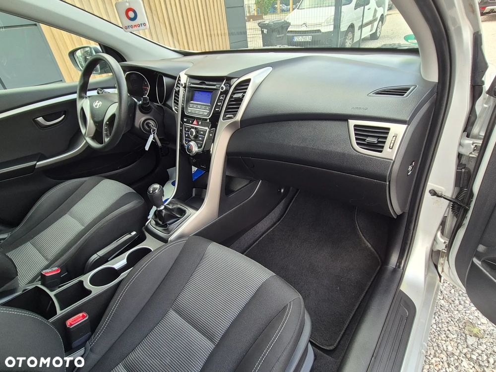 Hyundai i30 1.4 Comfort - 34