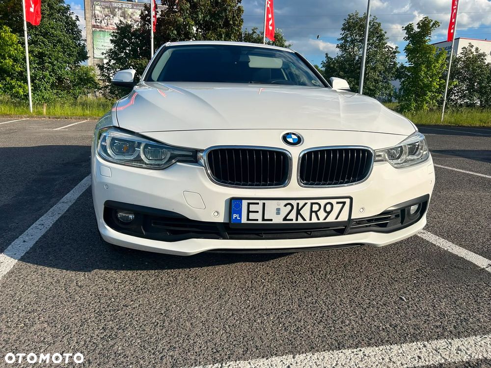 BMW Seria 3 320i GPF - 4