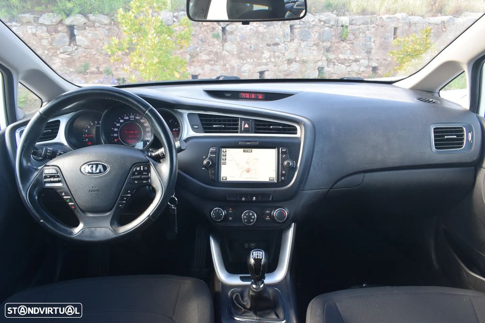 Kia Ceed SW 1.4 CRDi Nav Line - 8