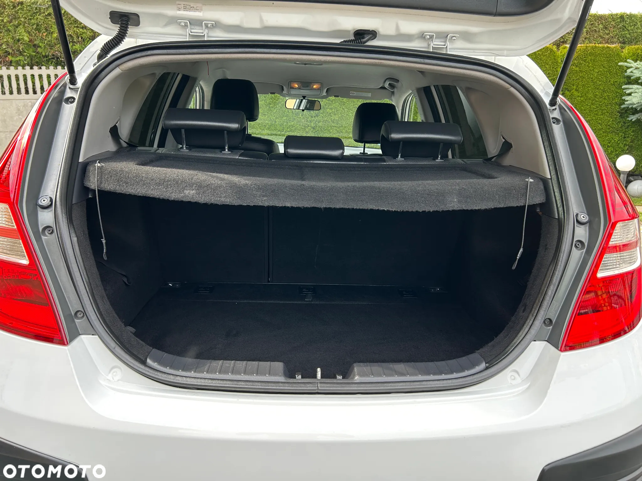Hyundai i30 1.6 Premium - 28