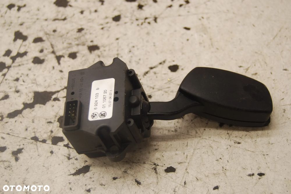 PRZEŁĄCZNIK WYCIERACZEK 6924103B BMW E61 E60 - 3