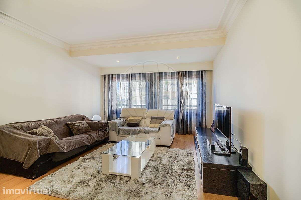 Apartamento T2 para arrendamento - Grande imagem: 4/33