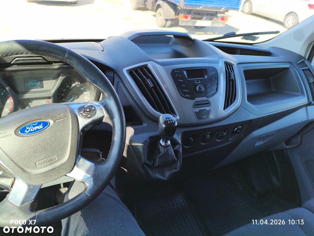 Ford Transit - 10