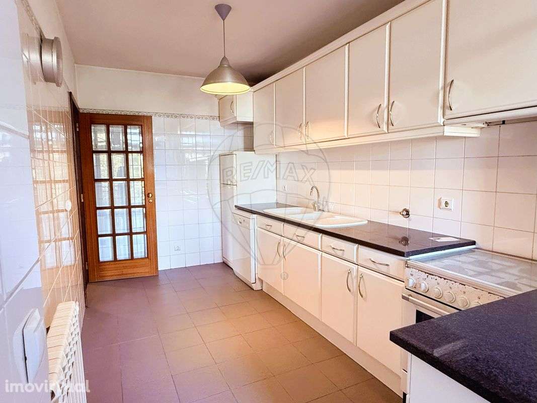 Apartamento T2 para arrendamento - Grande imagem: 3/13