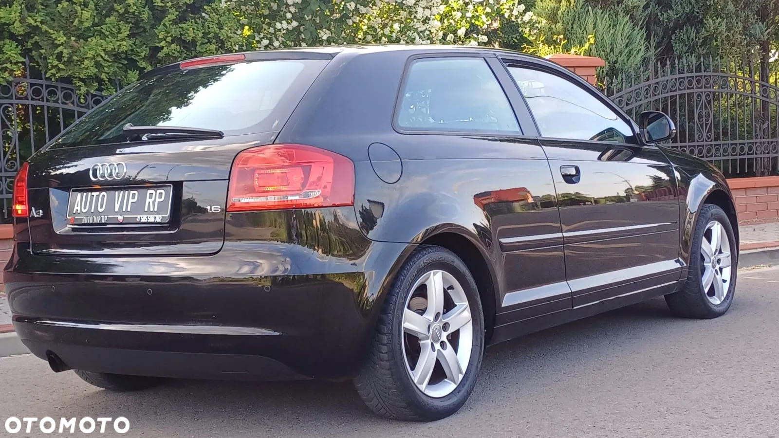 Audi A3 1.6 Attraction - 15