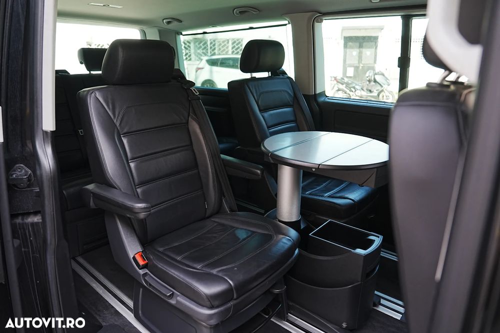 Volkswagen Multivan - 21