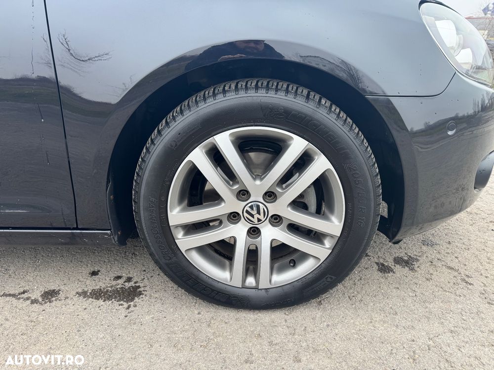 Volkswagen Golf - 14