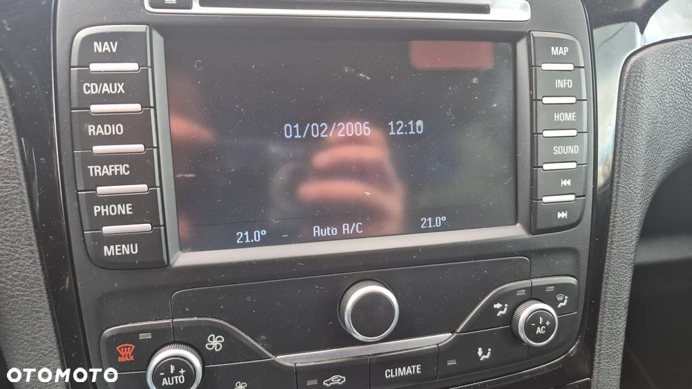 Ford S-Max - 14