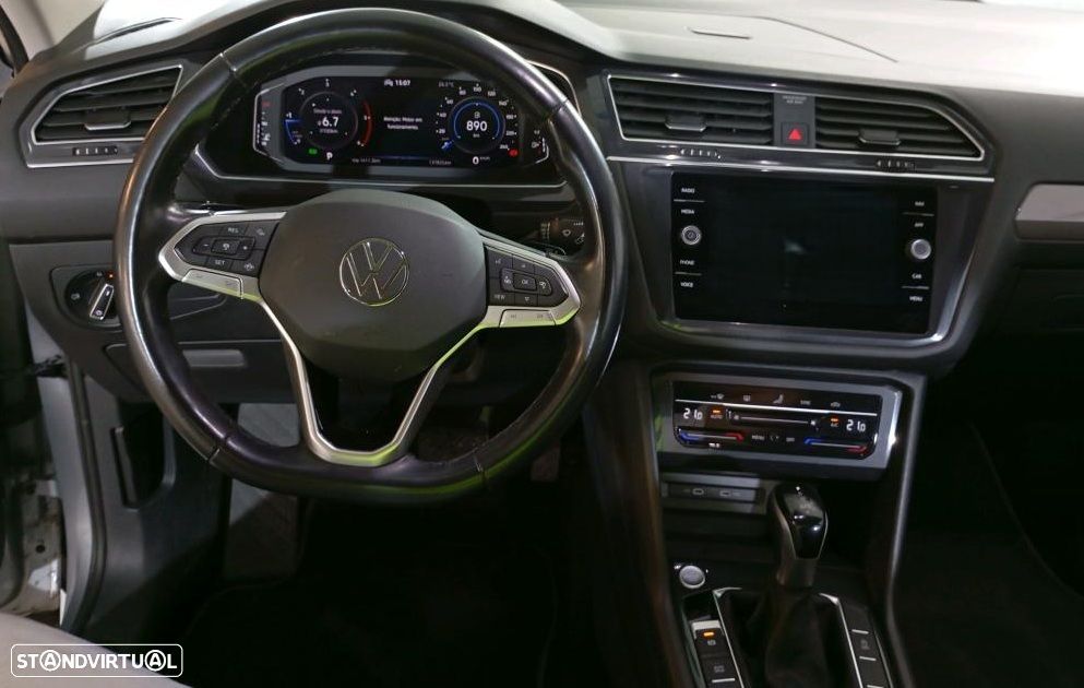 VW Tiguan Allspace 2.0 TDI Life DSG - 4