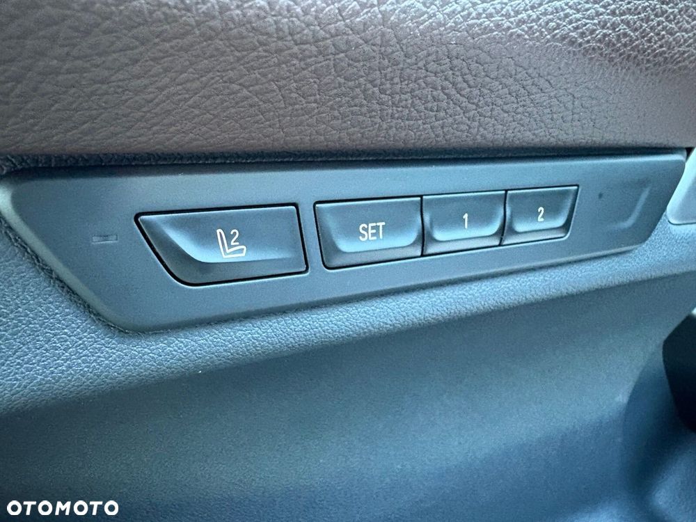 BMW Seria 7 730d xDrive - 24