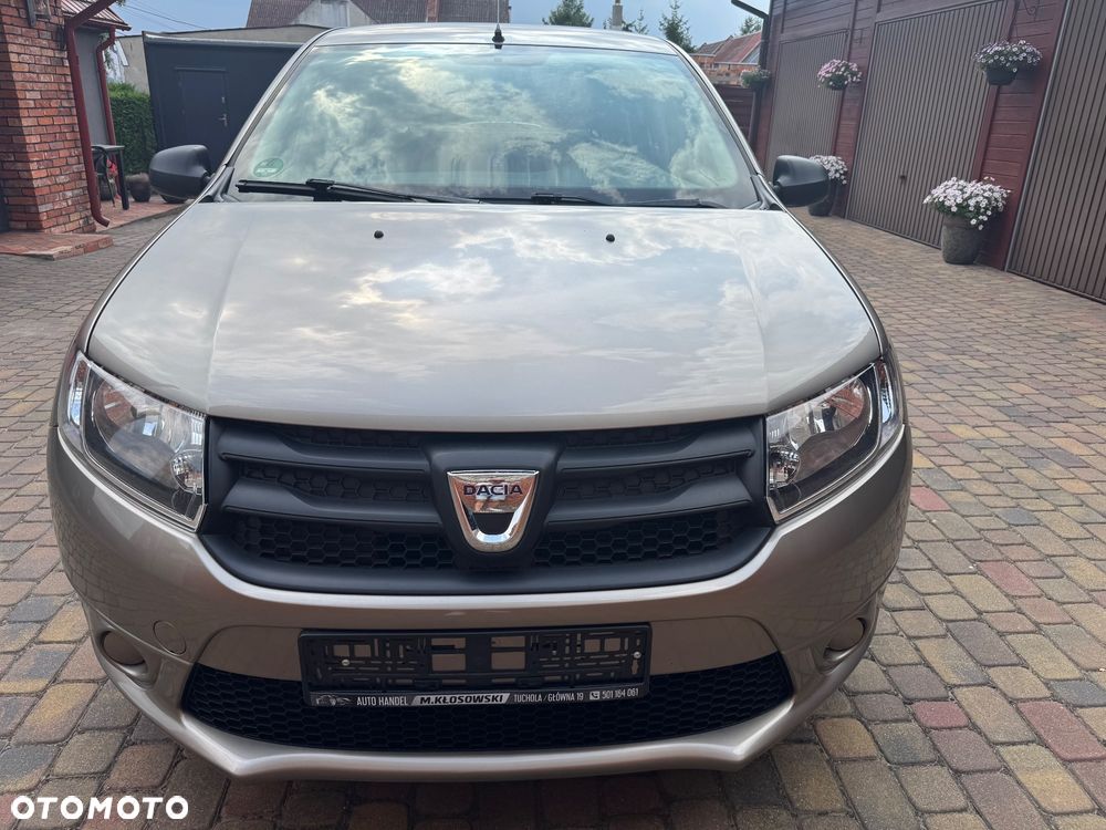 Dacia Sandero 1.2 16V - 12