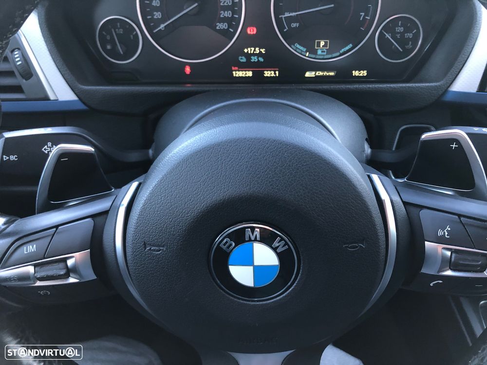 BMW 330 e iPerformance Pack M - 29