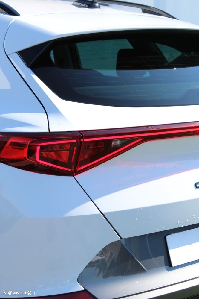 Cupra Formentor 1.4 e-Hybrid DSG - 17