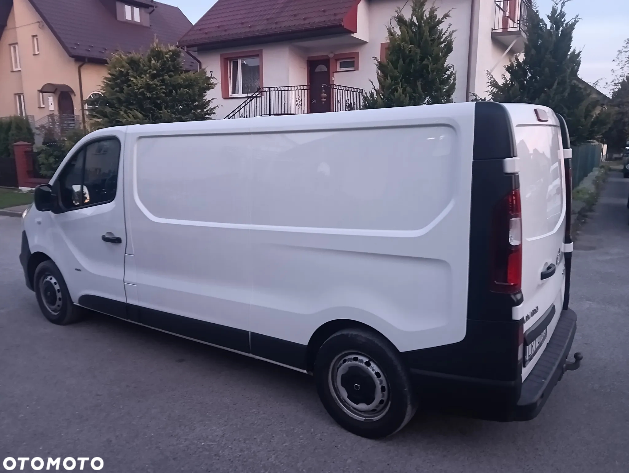 Opel Vivaro - 28