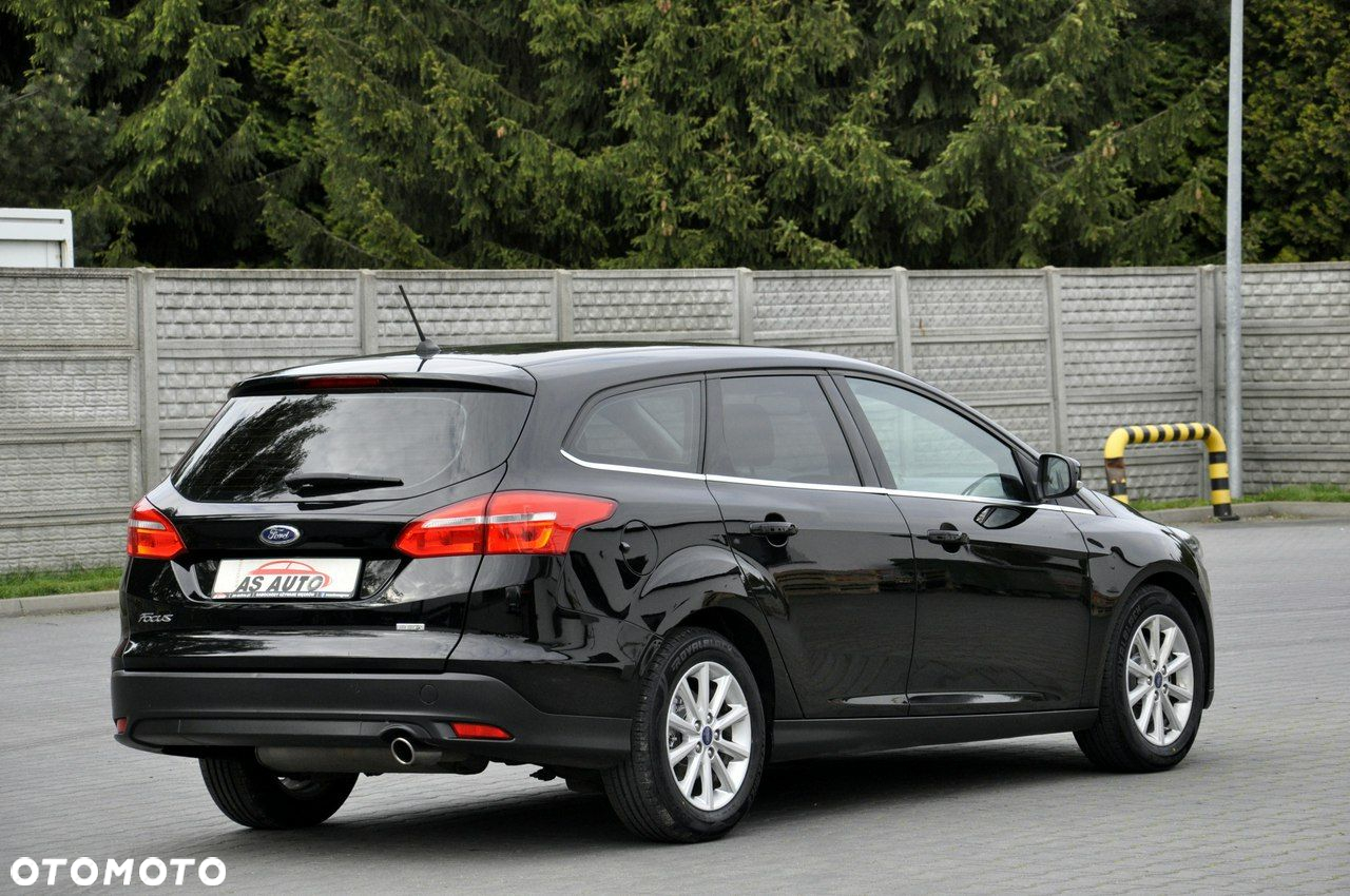 Ford Focus Turnier 1.5 EcoBoost Start-Stopp-System TITANIUM - 27