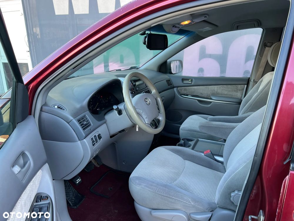 Toyota Sienna ver-3-5-v6 - 5