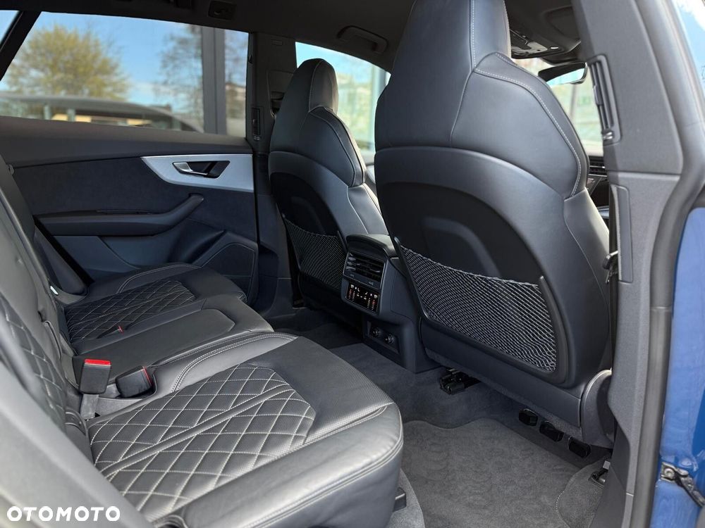 Audi SQ8 TFSI Quattro Tiptronic - 26