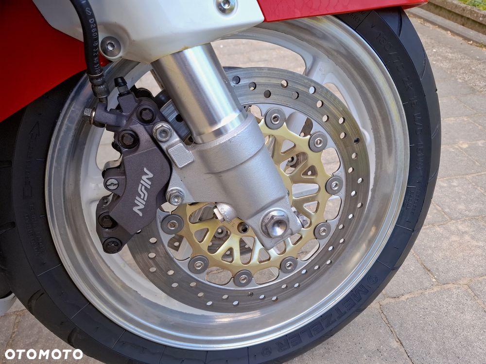 Honda CBR - 6