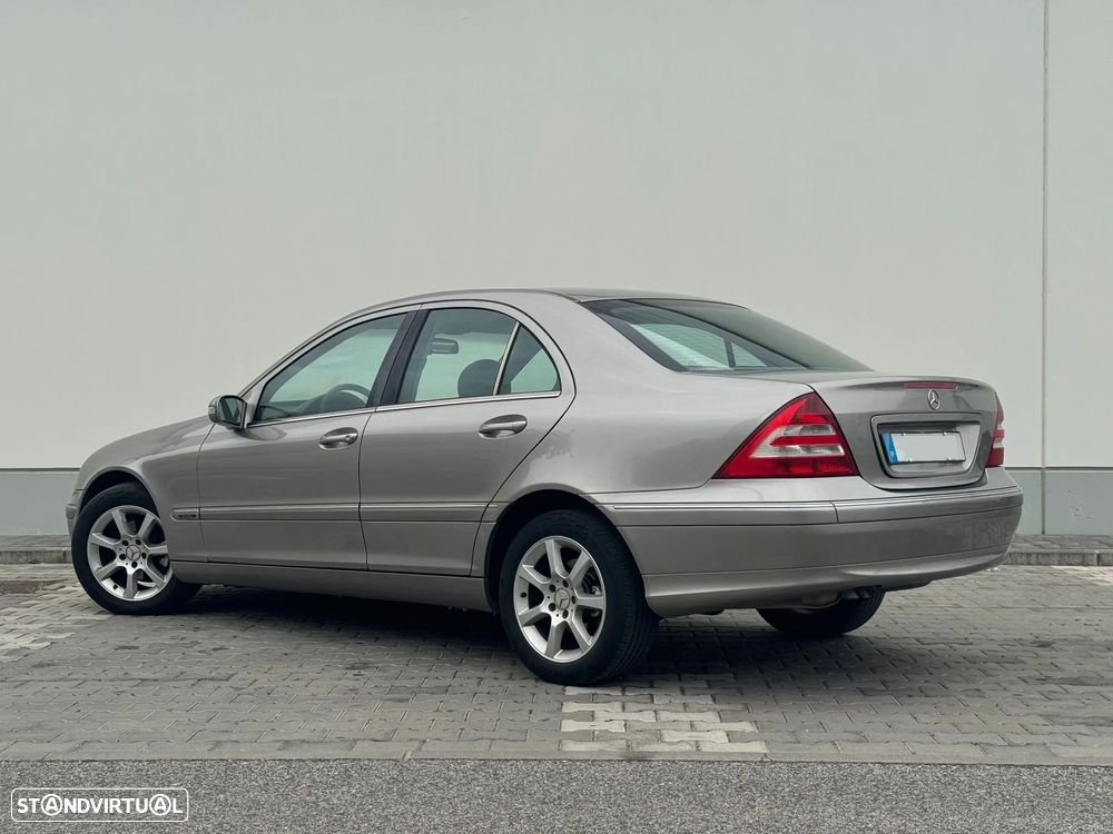Mercedes-Benz C 220 CDI Elegance DPF - 11