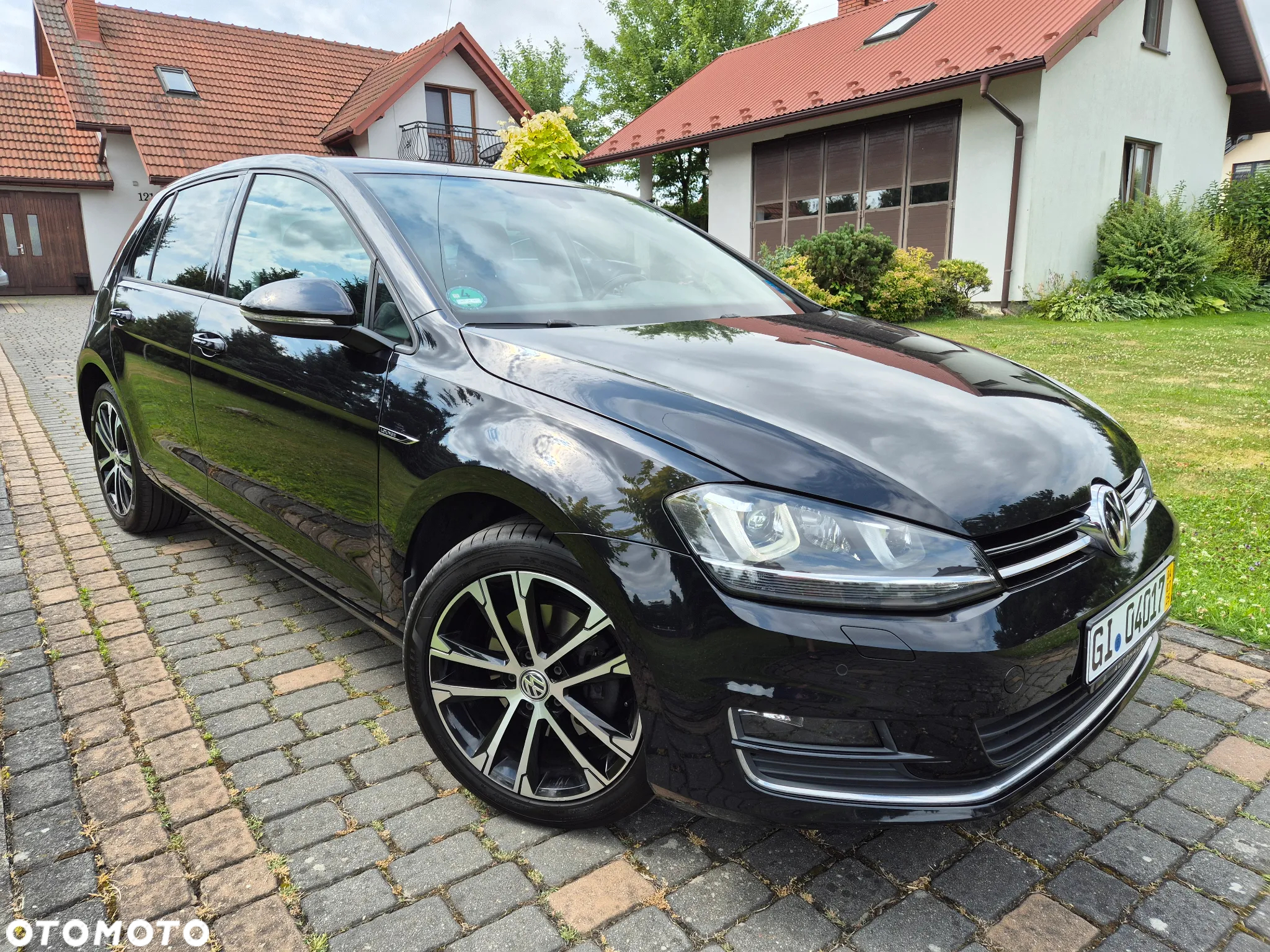 Volkswagen Golf 1.4 TSI BlueMotion Technology Lounge - 2
