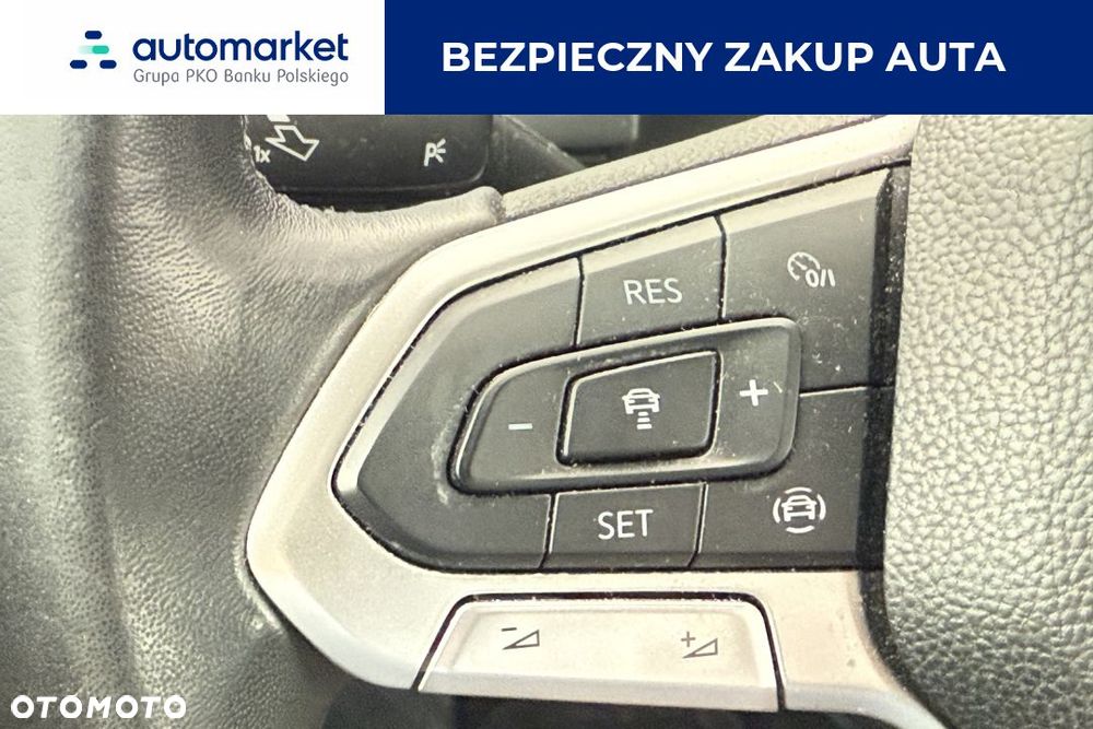 Volkswagen Golf VIII 1.5 TSI EVO Life - 15