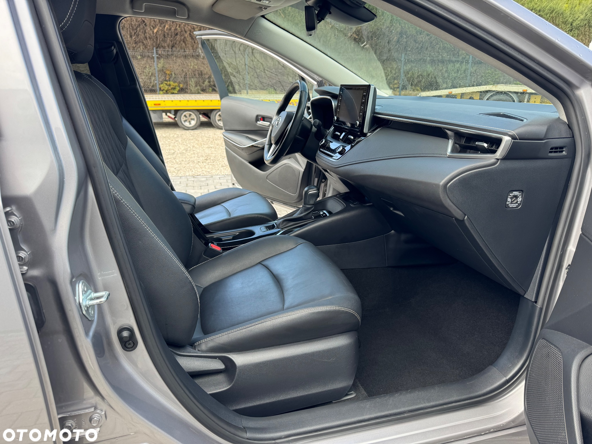 Toyota Corolla 1.8 Hybrid Executive - 35