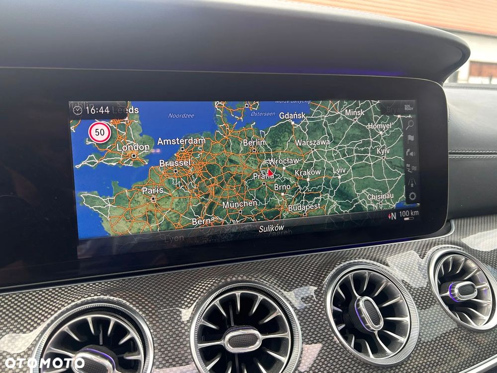 Mercedes-Benz Klasa E AMG 53 4Matic Coupe AMG Speedshift 9G-TRONIC - 22