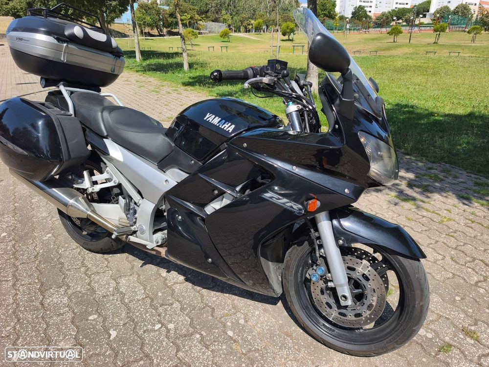 Yamaha FJR 1300 - 6
