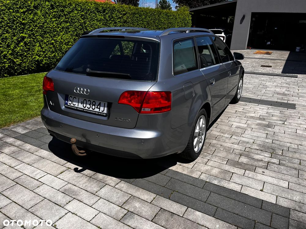 Audi A4 Avant 2.0 TDI - 9