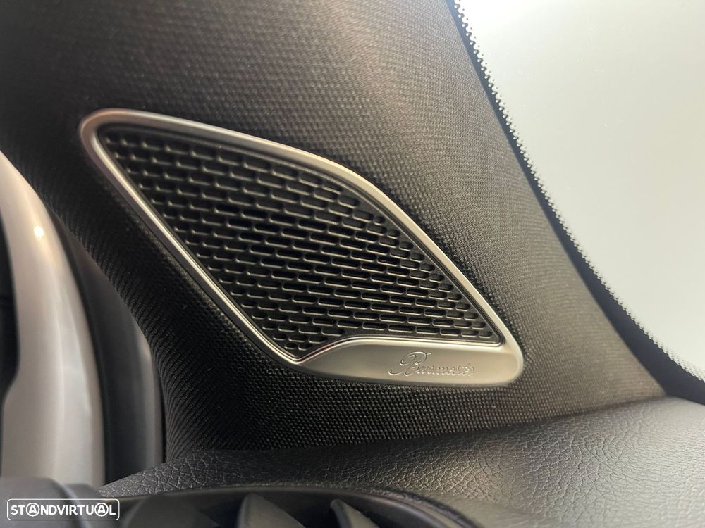 Mercedes-Benz EQB - 38