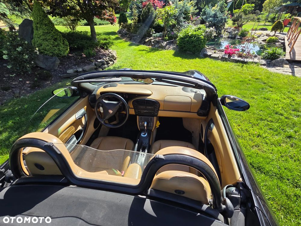 Porsche Boxster - 10