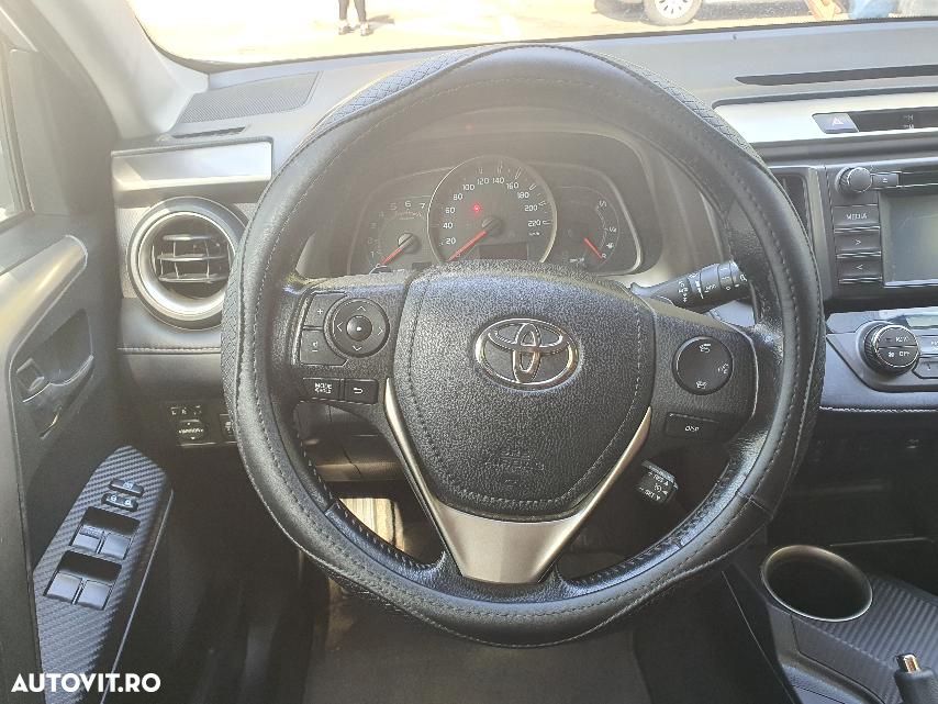 Toyota RAV4 2.2 D-4CAT 4WD Aut Executive - 12