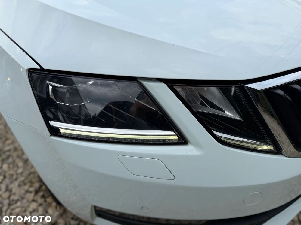 Skoda Octavia 1.8 TSI DSG Drive - 18