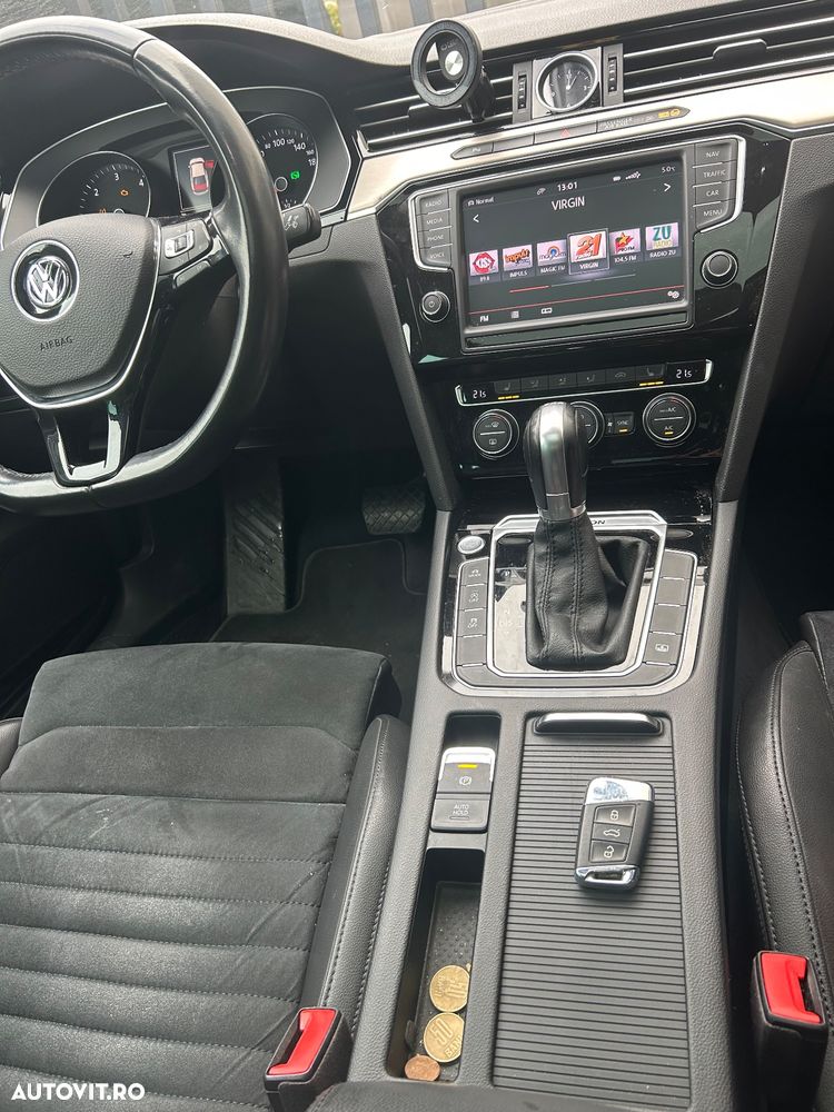 Volkswagen Passat - 2