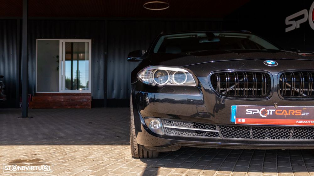 BMW 520 d Exclusive Auto 129g - 4