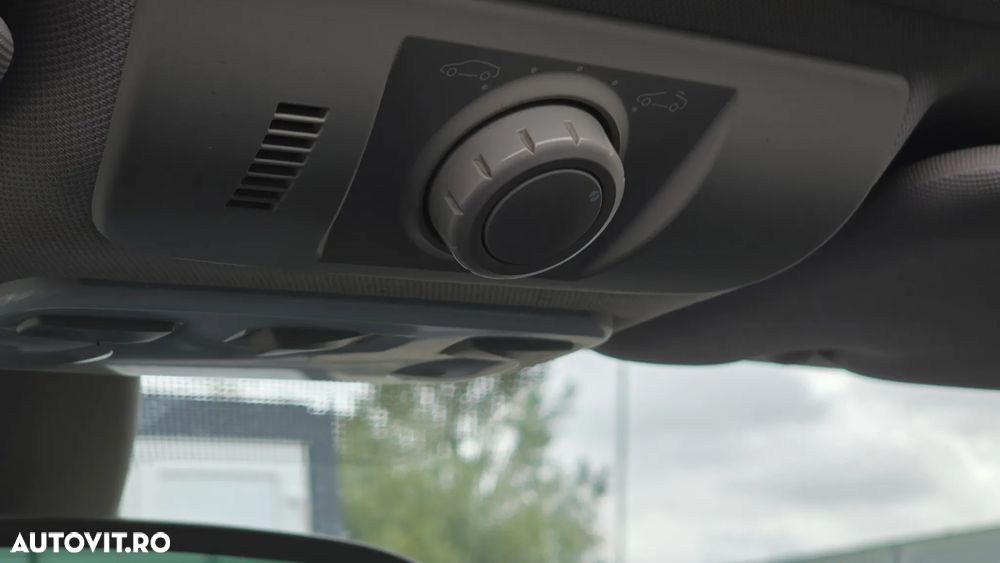 Renault Megane ENERGY dCi 130 BOSE EDITION - 33