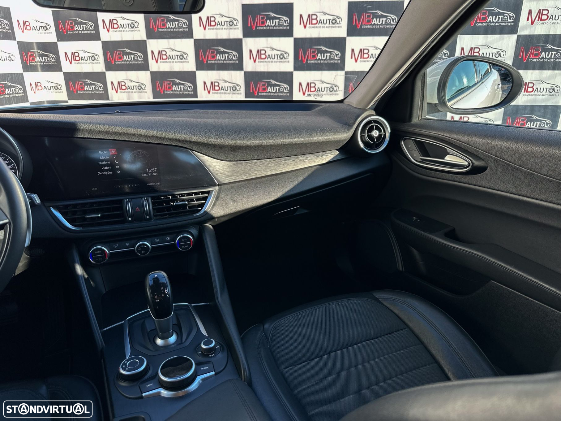 Alfa Romeo Giulia 2.2 D Super AT8 - 36