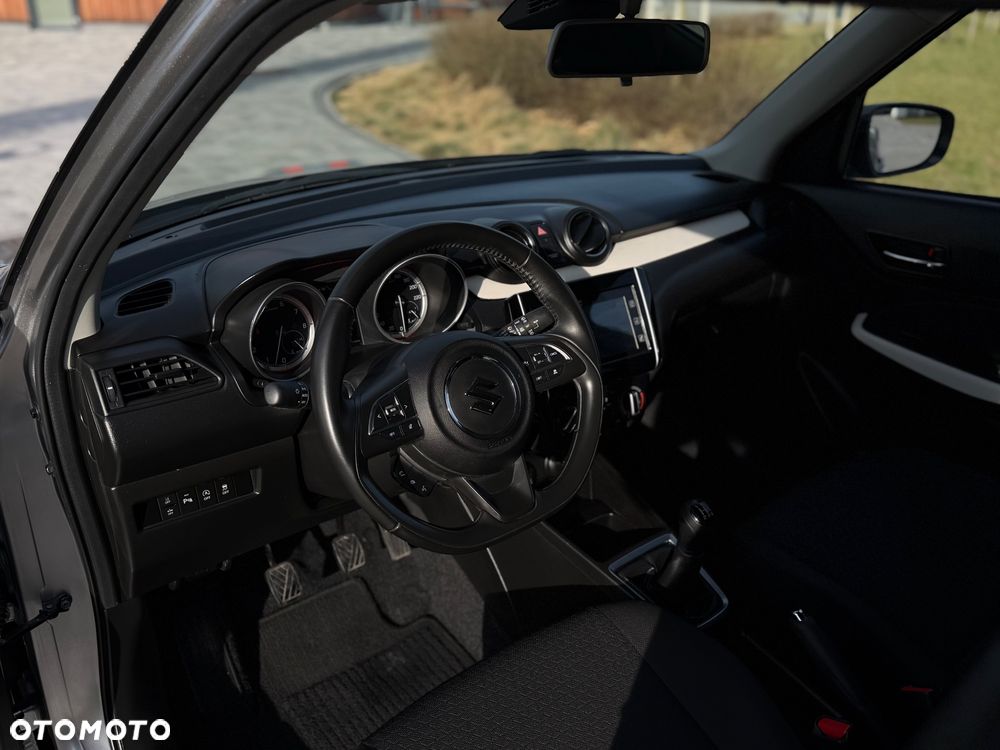 Suzuki Swift 1.2 Dualjet SHVS Premium - 25