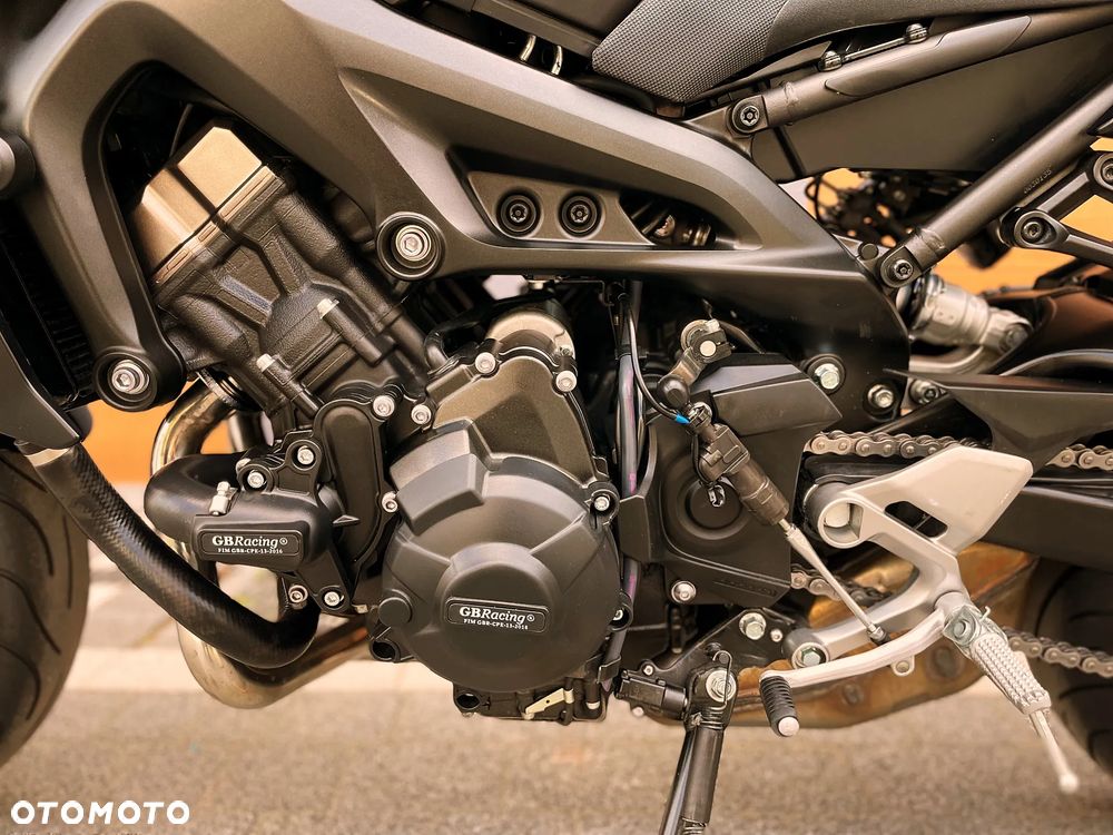 Yamaha MT - 9