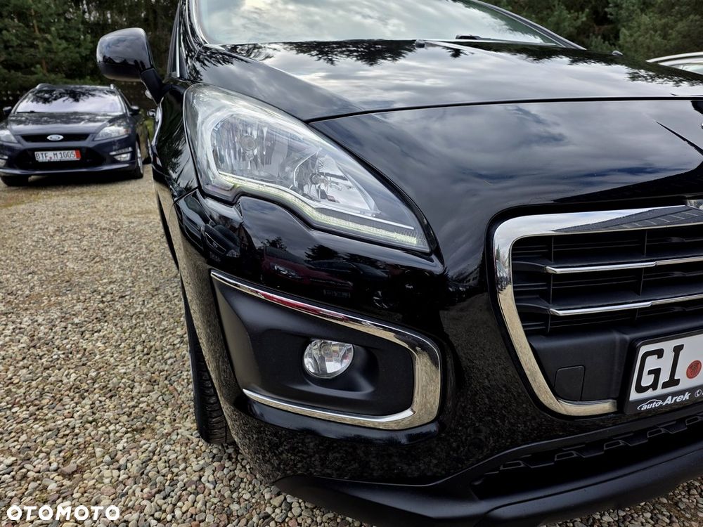 Peugeot 3008 2.0 HDi Allure - 32