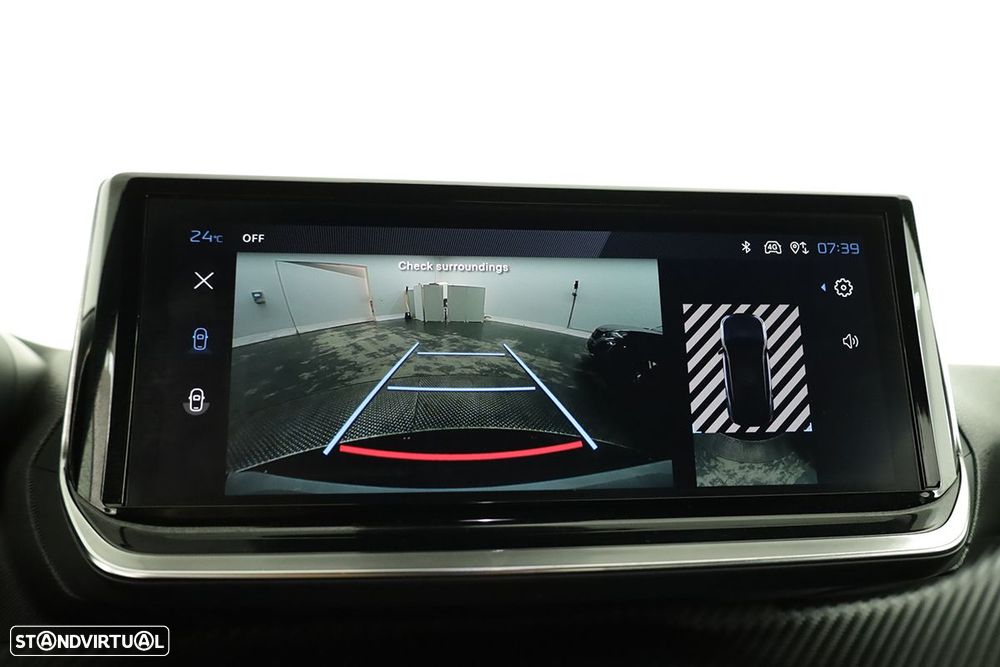 Peugeot 2008 1.2 PureTech Allure - 12