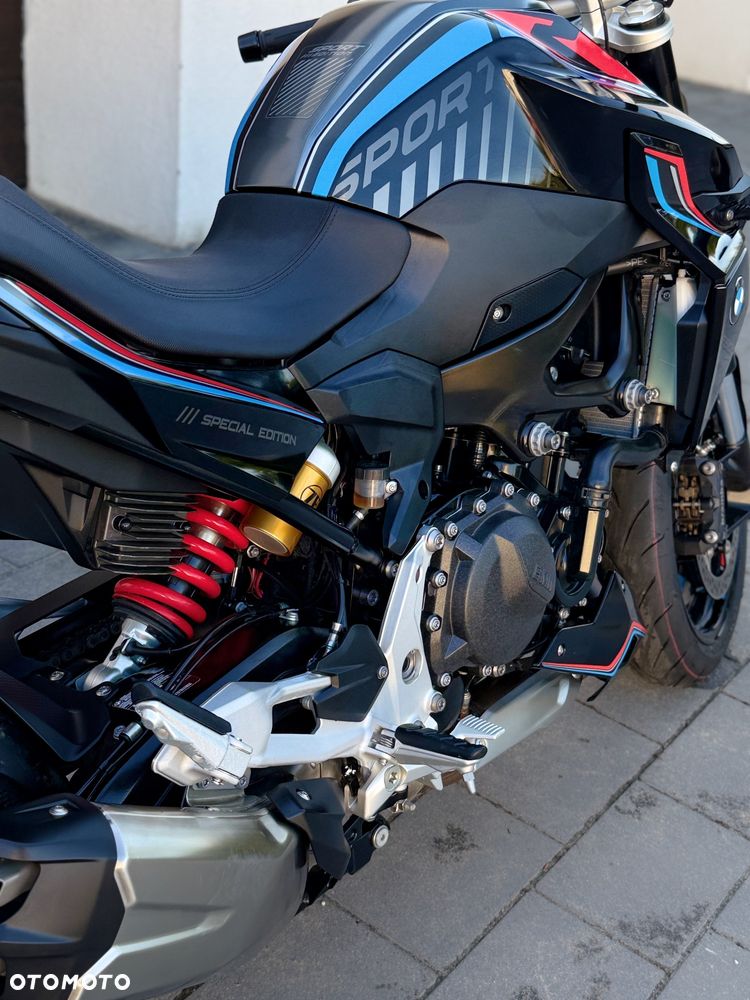 BMW F - 6