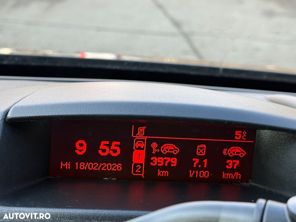 Citroën Berlingo 1.6 HDi 90 FAP Multispace - 16